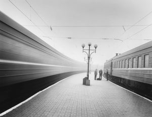 Moving Train, Ukrakine Shop Roman Loranc 